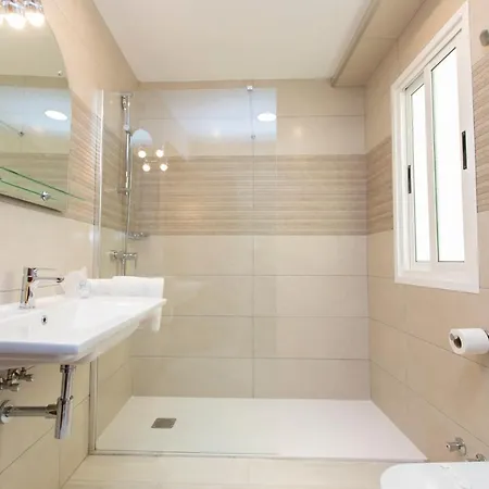 Ros Mary * Рибадео