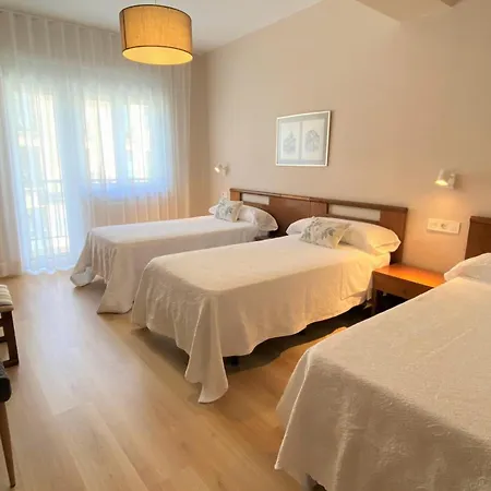 Ros Mary Hotel *