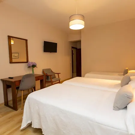 Ros Mary Hotel *