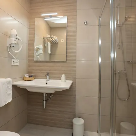 Ros Mary Отель *