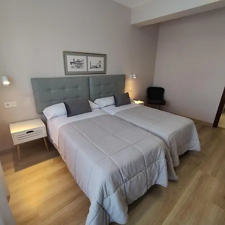 Ros Mary Отель Рибадео