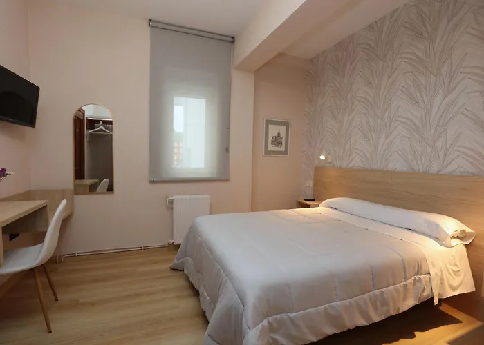Ros Mary Hotel *